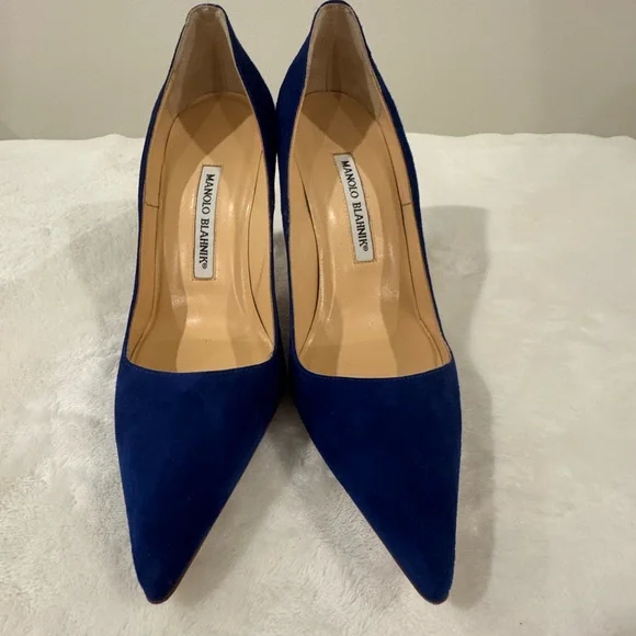 Manolo Blahnik Royal Blue Suede Heels - Picture 2 of 2